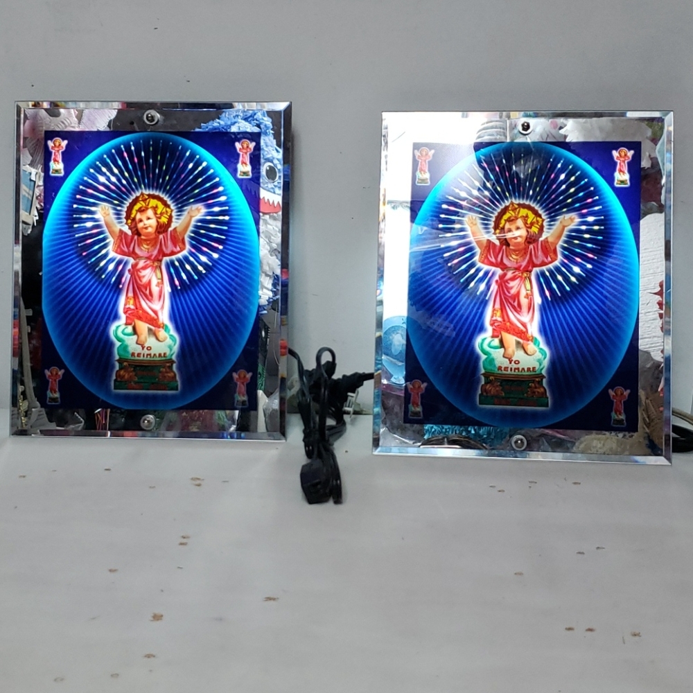 Lot Of 2 Hongxiang Baby Jesus Light Up Picture